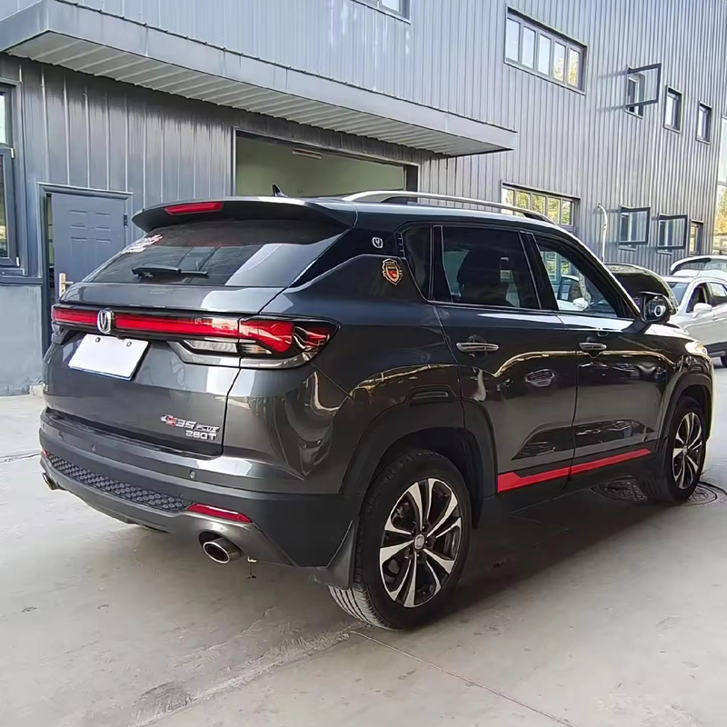 Το Changan cs35 plus ηλεκτρικό σύστημα διεύθυνσης και οθόνη αφής για ομαλή οδήγηση